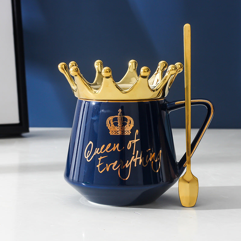 Luxury Crown Ceramic Mug with Lid & Spoon – 11oz Coffee Cup